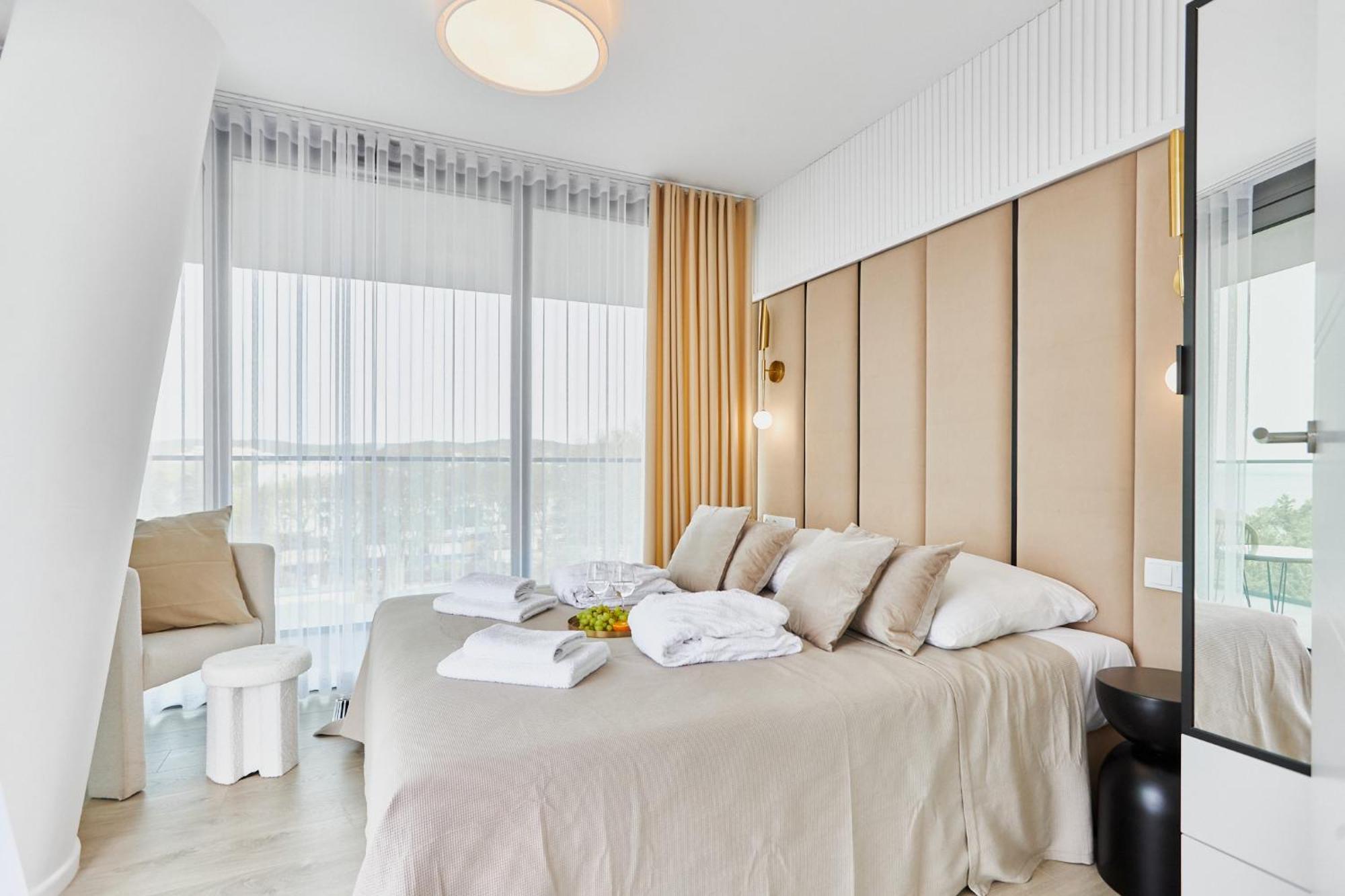 Wave Beachfront Family Apartment Miedzyzdroje Exteriér fotografie
