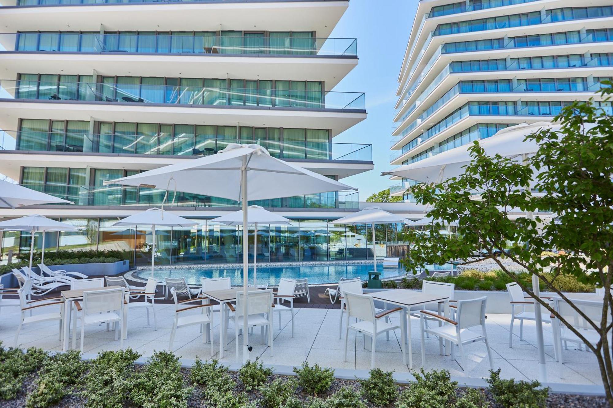 Wave Beachfront Family Apartment Miedzyzdroje Exteriér fotografie